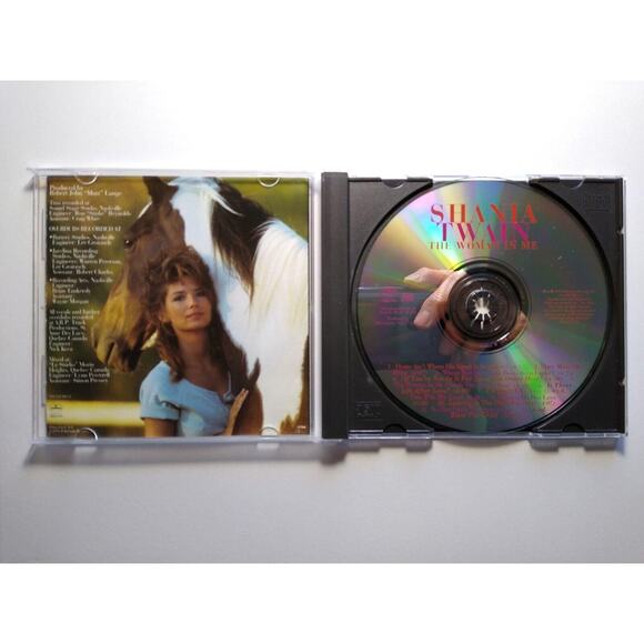 Shania Twain- The Woman in Me CD Album Rock, Folk, World, & Country Music 1995 - Picture 2 of 3